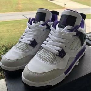 Jordan retro 4